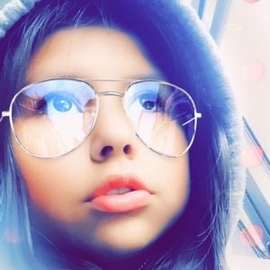 Meet your Posher, Marlana